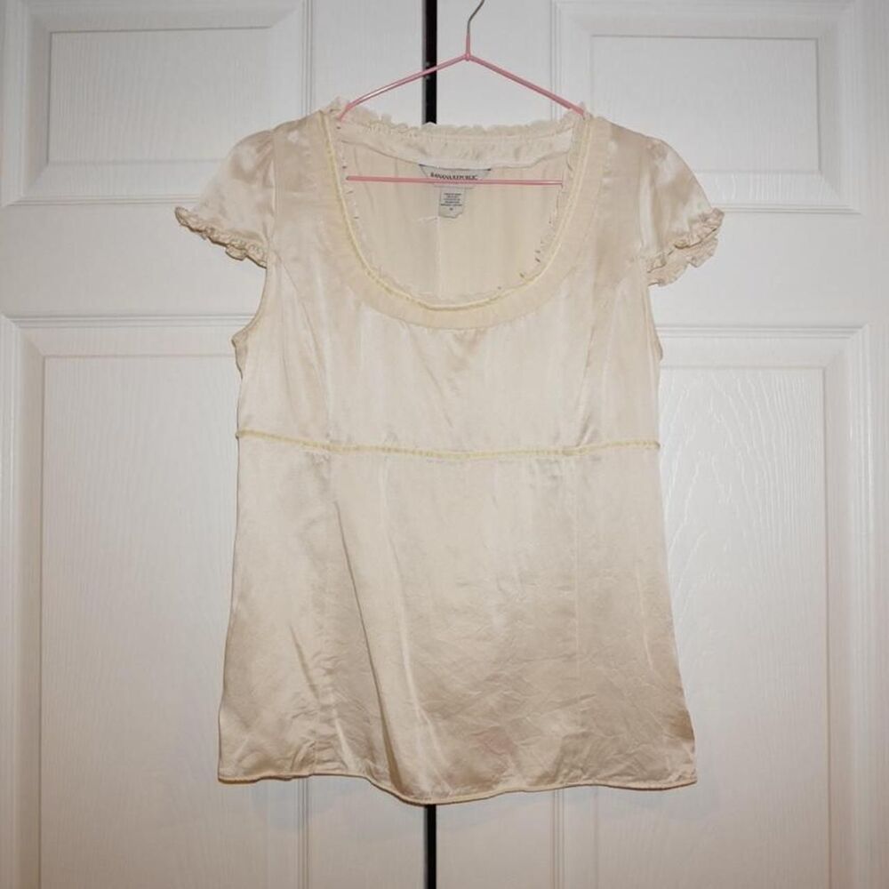 Banana-republic Women's Cream and White Blouse